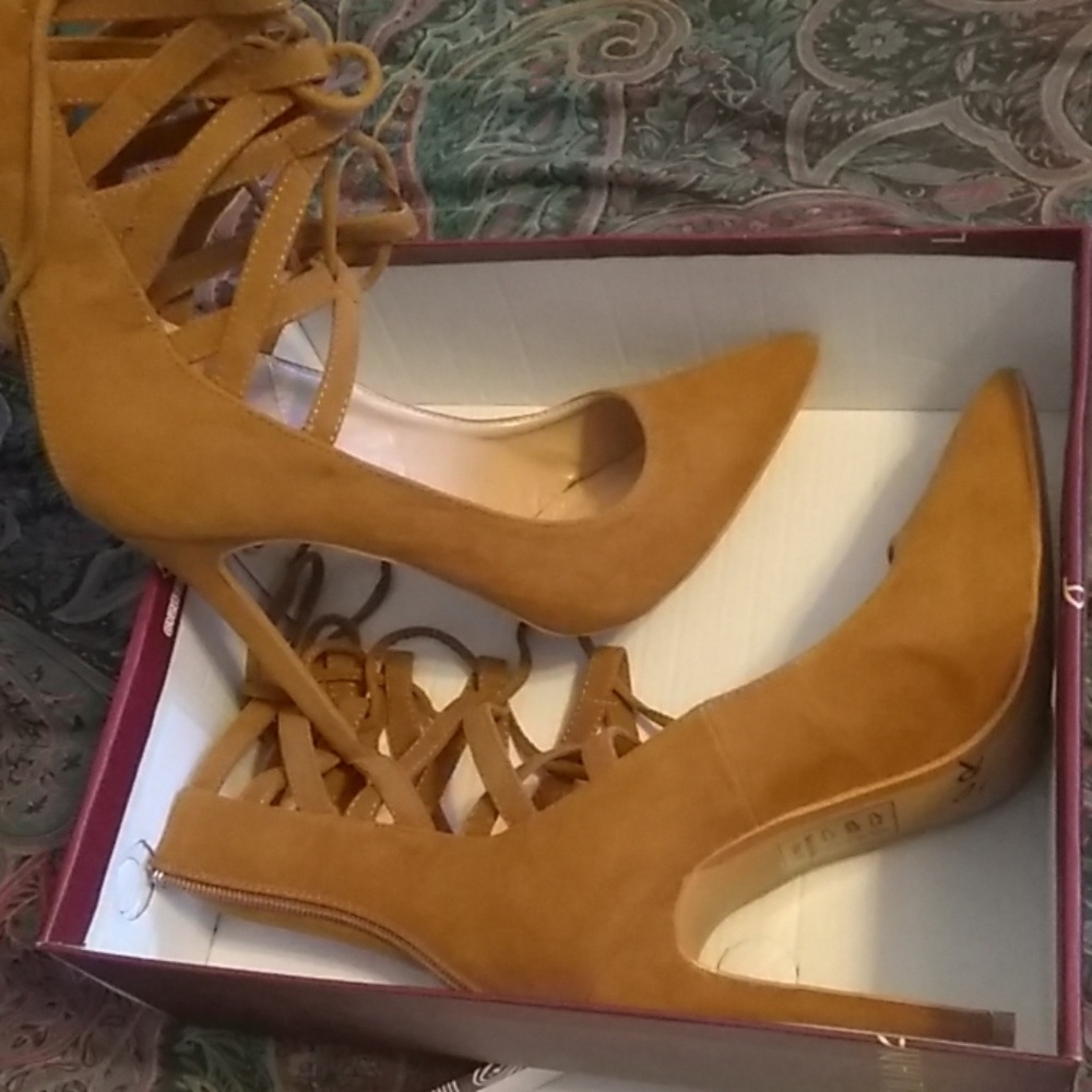 Zipper lace-up Brown the ankles heels